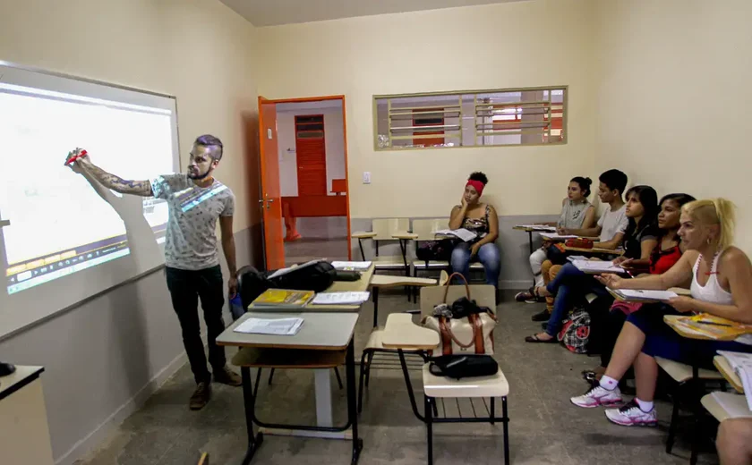 Quarta parcela do Pé-de-Meia começa a ser paga hoje