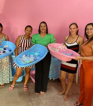 Prefeita Néa do Geo de Ibateguara realiza chá de bebê coletivo para as mamães do município