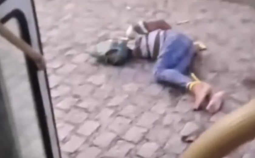 Homem é encontrado amarrado com sacola na cabeça no Benedito Bentes em Maceió