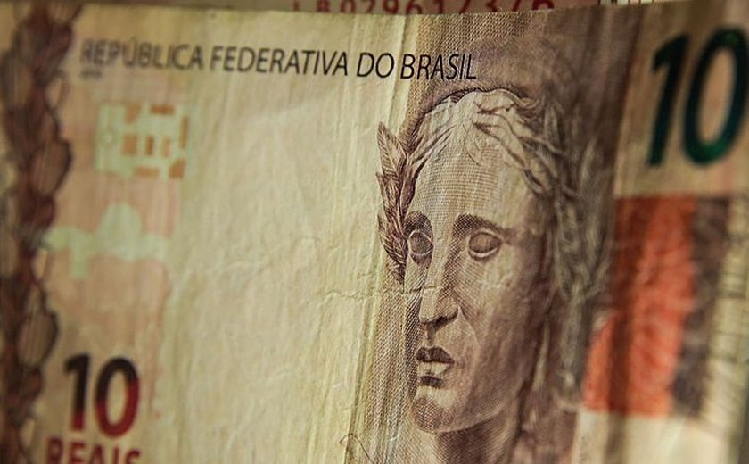 Beneficiários com NIS final 5 recebem nesta quarta o Auxílio Brasil