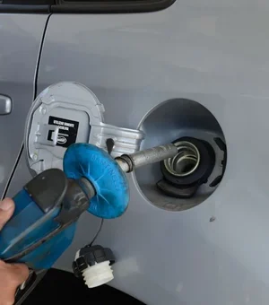 Preço médio da gasolina sofre aumento em Maceió