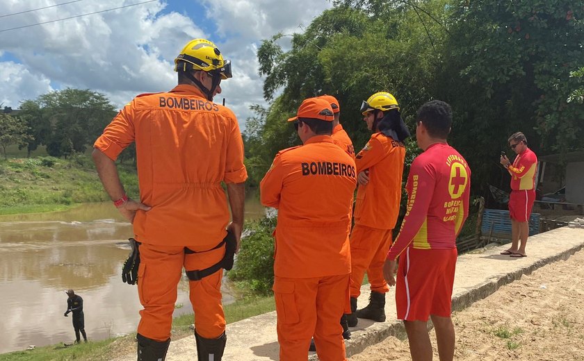 Corpo de Bombeiros retoma as buscas pelo jovem desaparecido no Rio Mundaú