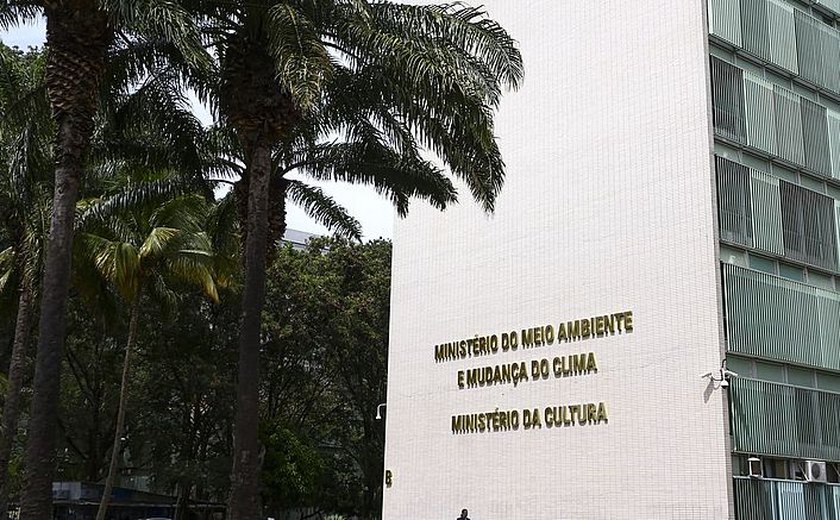 MMA abre concurso público com 98 vagas para analista ambiental