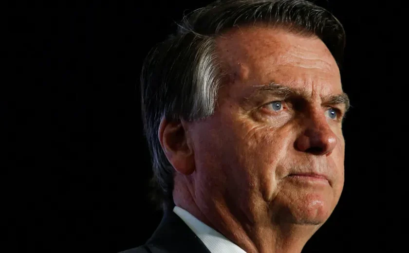 Bolsonaro diz que operação da PF foi feita “para esculachar”