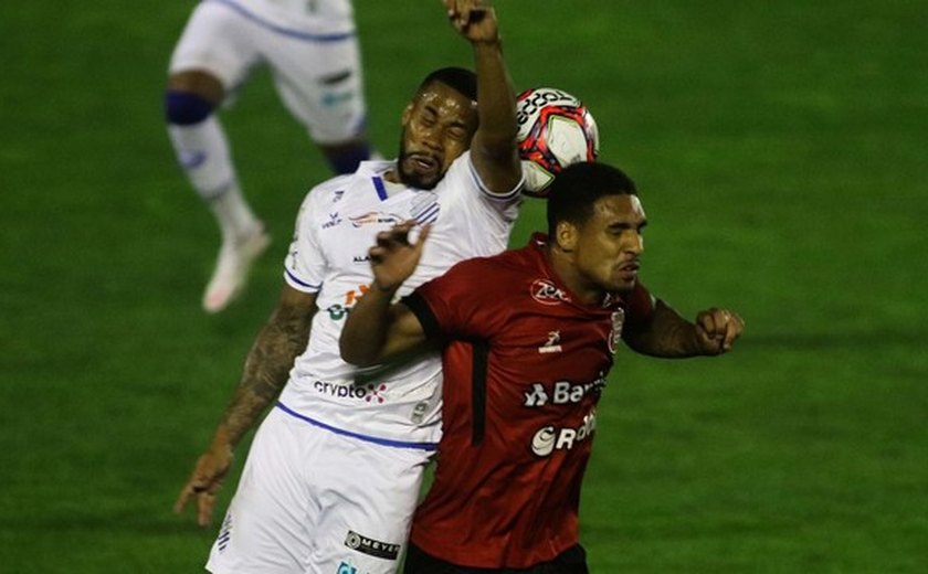 CSA vence o Brasil de Pelotas e engata a terceira vitória seguida na Série B