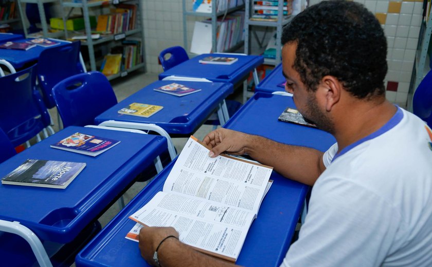 ENCCEJA: Mais de nove mil alagoanos vão participar do exame nacional no próximo domingo