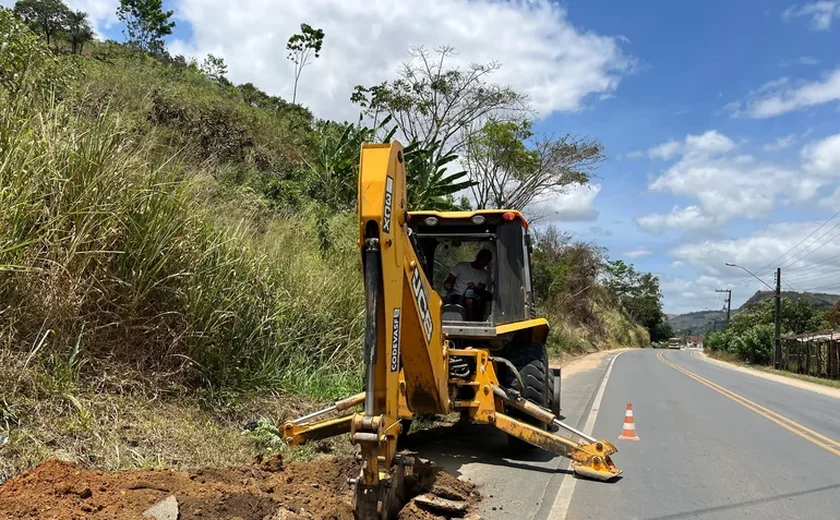 Prefeitura de Santana do Mundaú amplia rede de água para melhorar abastecimento