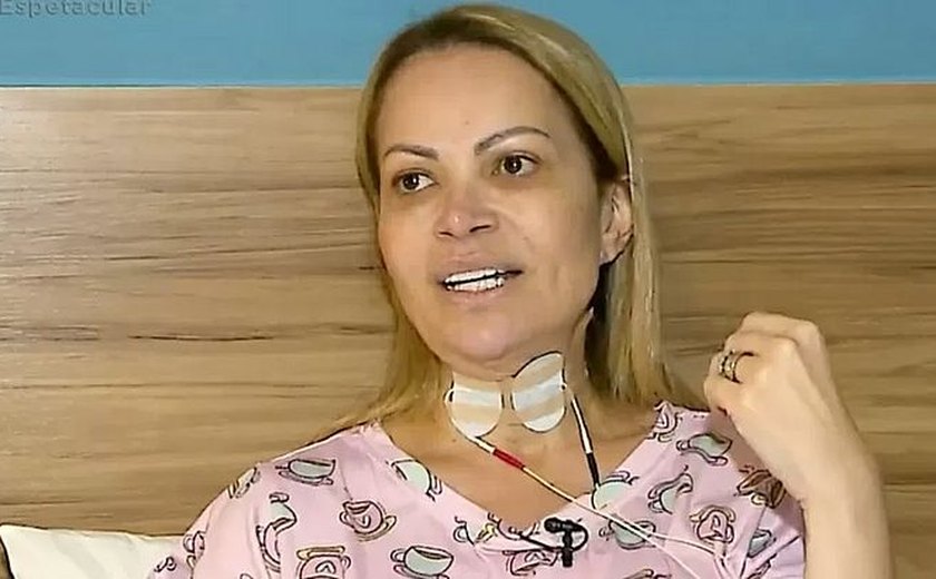 Solange Almeida diz que vape prejudicou sua voz: 'Dificuldade pra respirar'