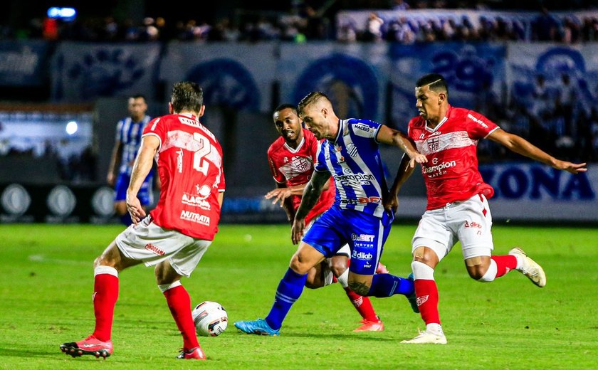 Em brigas distintas na Série B, CSA e CRB se enfrentam no 6º clássico do ano, neste sábado (10), no Rei Pelé