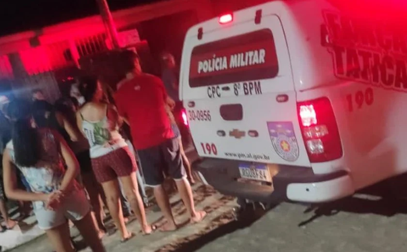 Idoso é preso suspeito de assassinar vizinho e tentar matar o próprio filho em Rio Largo