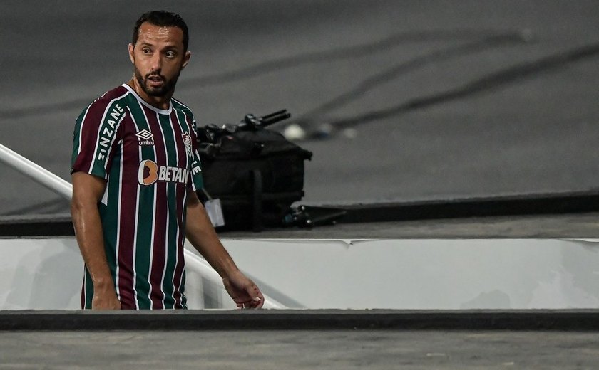 Nenê encaminha saída do Fluminense e abre caminho para acerto com o Vasco