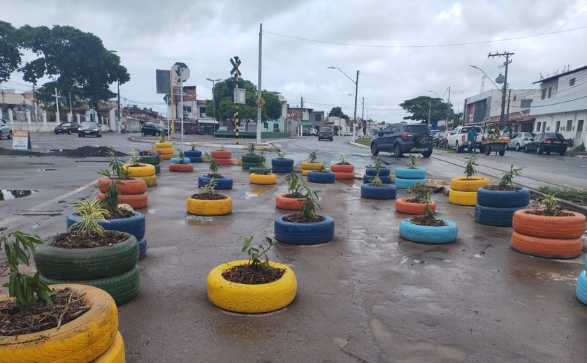 Desenvolvimento Sustentável recupera ponto de descarte irregular no bairro de Jaraguá