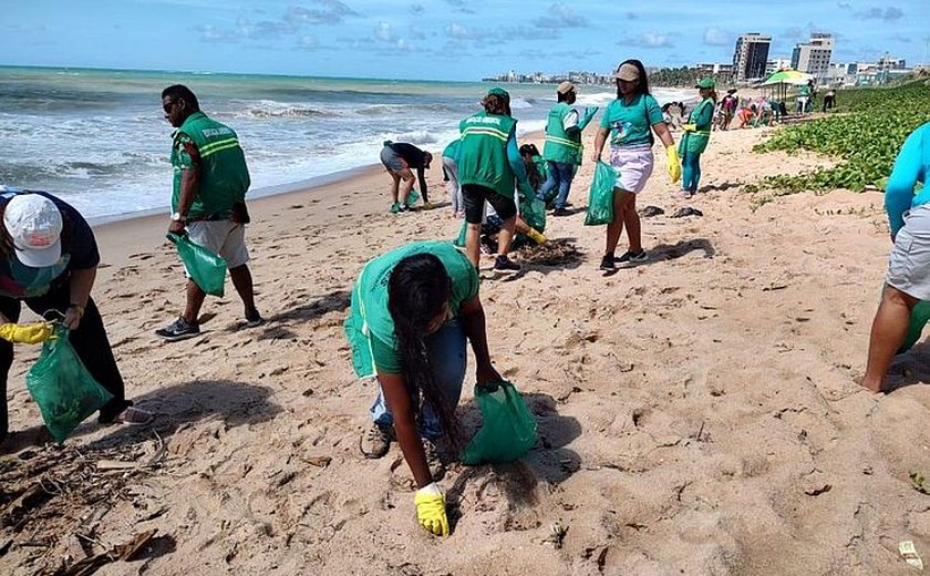 Praia de Jacarecica tem mutirão de limpeza neste sábado (14)