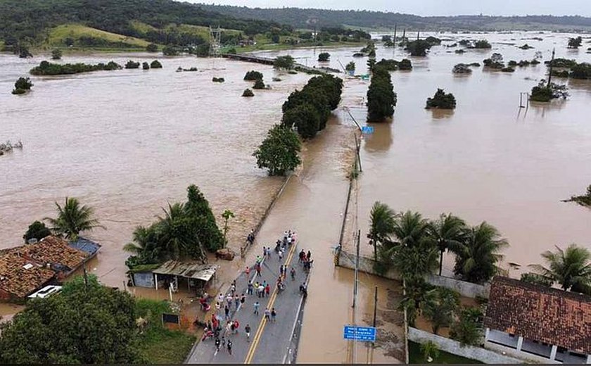 Níveis dos rios Mundaú e Paraíba seguem elevados, mas devem baixar gradualmente