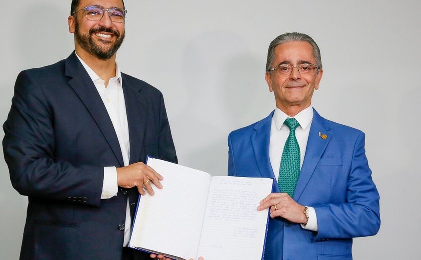 Desembargador Fábio Bittencourt assume governo de Alagoas