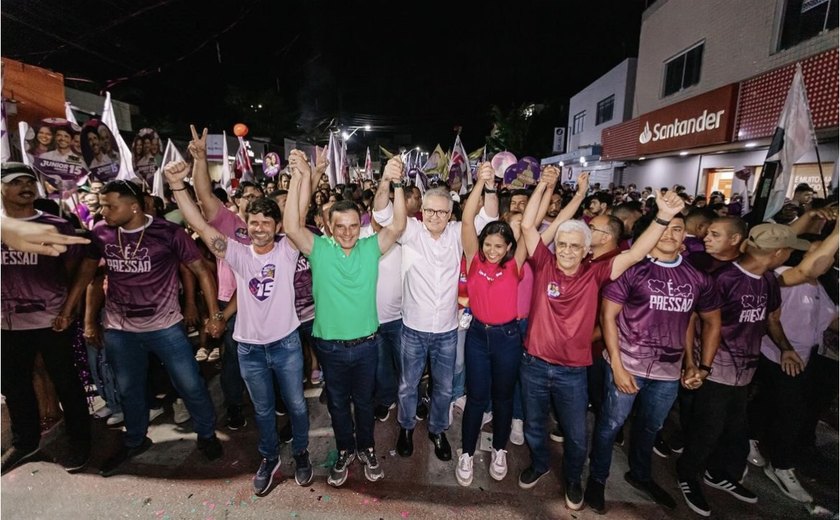 Junior e Samires arrastam milhares pelas ruas a poucos dias das eleições municipais