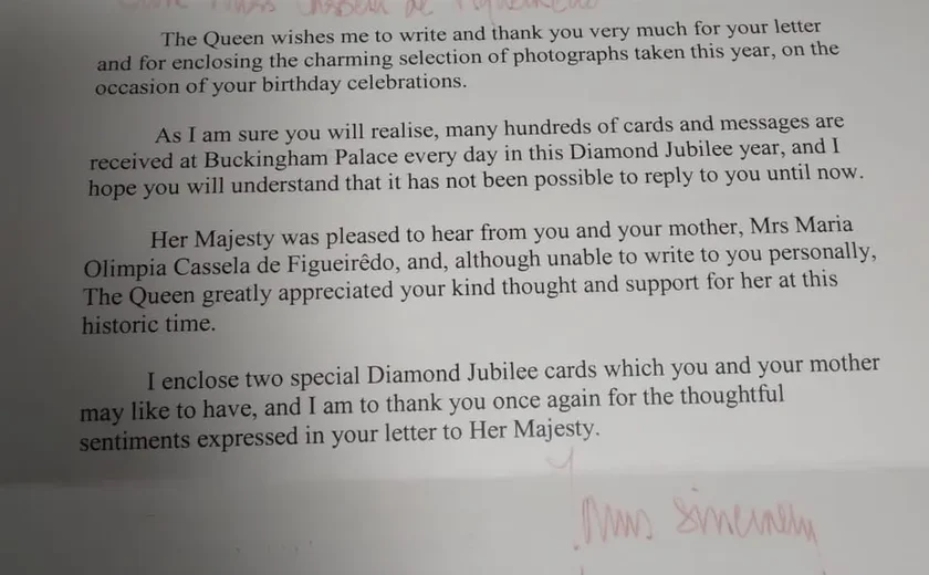 Rainha Elizabeth II enviou carta para alagoana em 2012