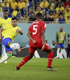 Brasil vence e garante vaga nas oitavas da Copa: 1x0