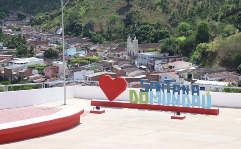 Prefeitura de Santana do Mundaú inaugura Mirante Padre Cícero II