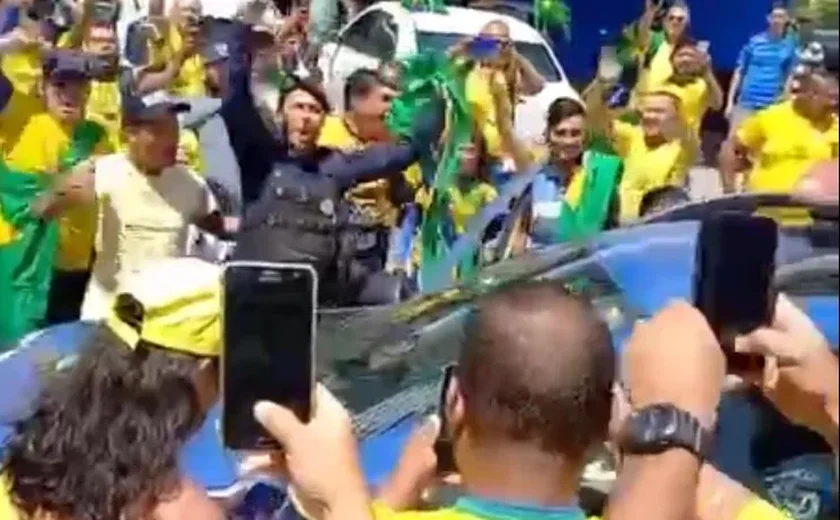 Guarda Municipal flagrado participando de protesto em Maceió é afastado