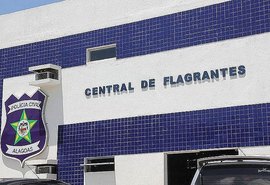Importunação sexual: homem encosta pênis em mulher dentro de loja em Maceió e acaba preso