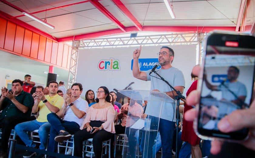 Paulo Dantas entrega 2ª Creche Cria em Coruripe e anuncia construção de um resort