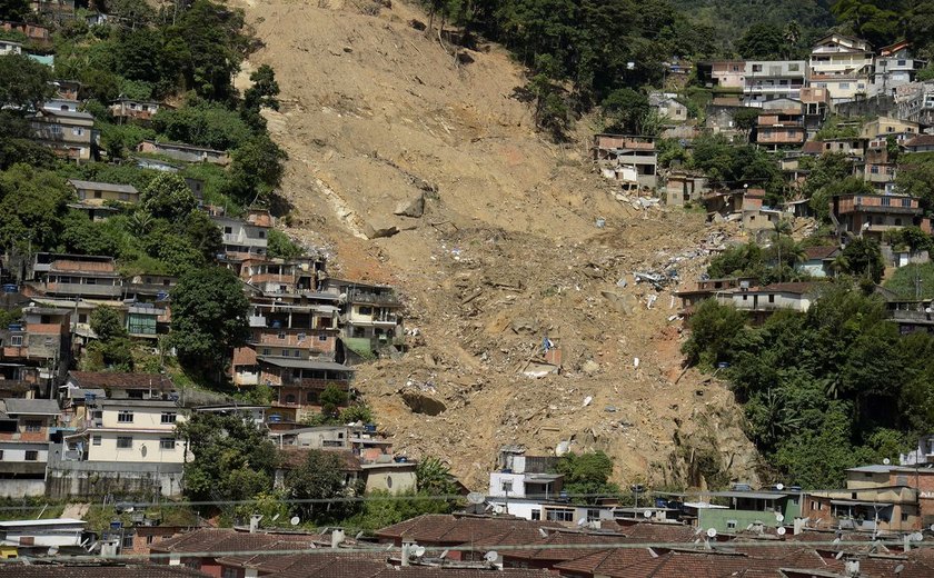 Quase 4 milhões de pessoas vivem em áreas de risco no Brasil