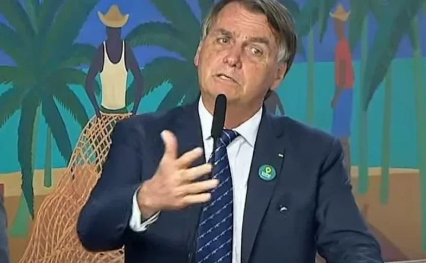 Bolsonaro insiste em CPI dos Combustíveis e aliados buscam assinaturas