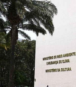 MMA abre concurso público com 98 vagas para analista ambiental