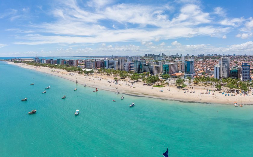 Maceió é o destino brasileiro mais buscado no verão, afirma CVC