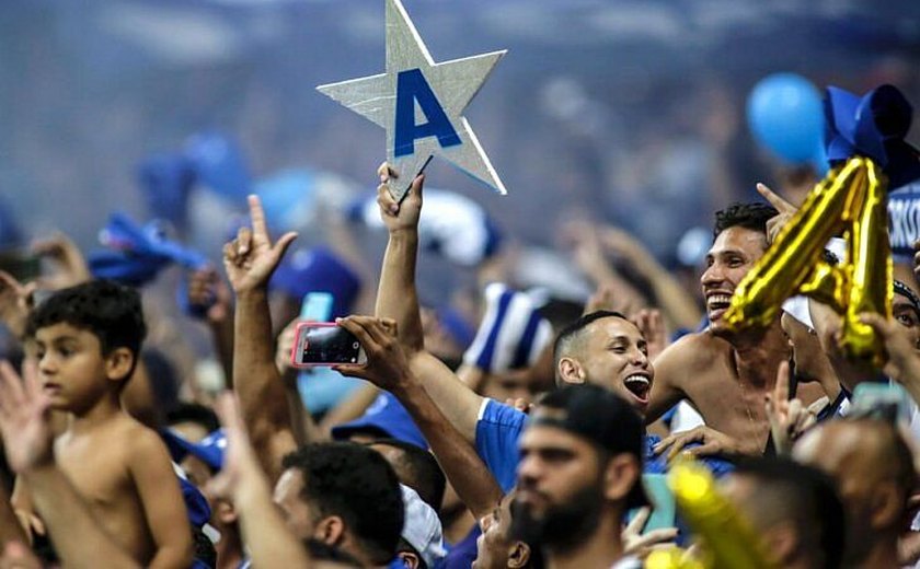 Série B: Cruzeiro domina o Vasco, faz 3 a 0 e conquista acesso após três anos