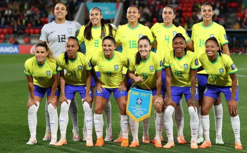 França vence o Brasil por 2×1 e assume a liderança do grupo F