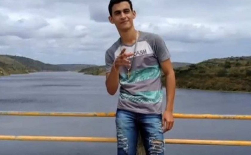 Encontrado corpo de jovem de PE que desapareceu na praia do Francês