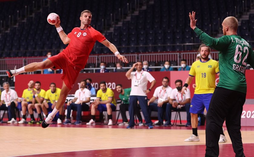 Brasil perde para Noruega na estreia no handebol masculino