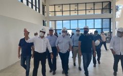 Com investimento de R$ 5,7 milhões, ministro Tarcisio visita terminal do Porto de Maceió