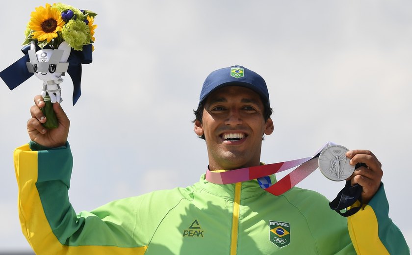 Skate estréia com medalha em Tóquio