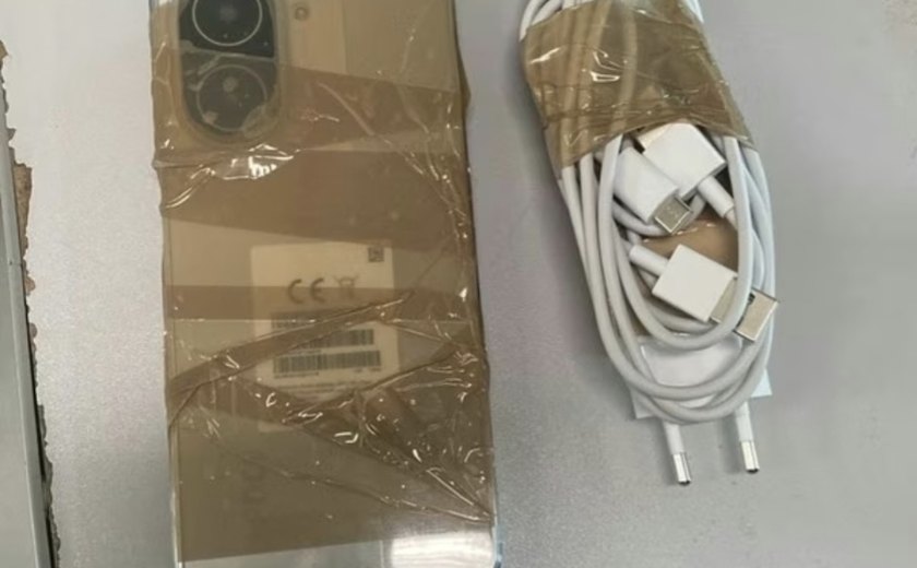 Advogado é preso suspeito de tentar entregar celular a detento em presídio de Maceió