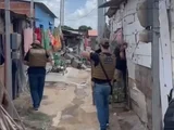 Polícia Civil prende dupla e remove barracas de criminosos na Portelinha