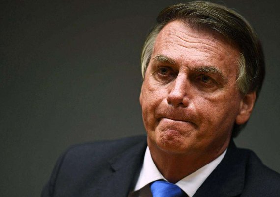 Bolsonaro não deve assistir ao próprio julgamento, dizem aliados