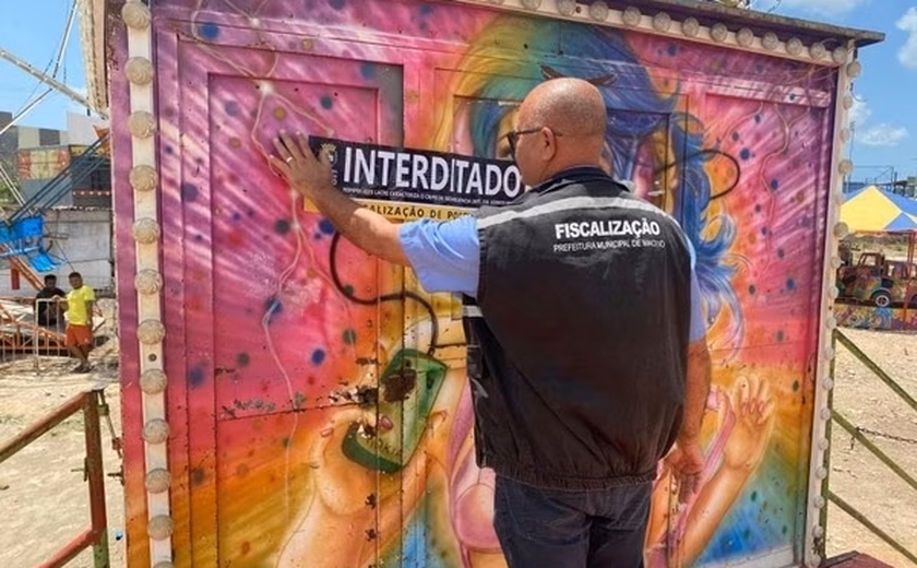 Parque de Diversões é Interditado em Maceió por Operar sem Alvará