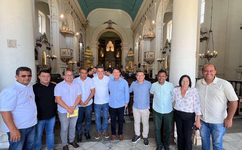 Prefeito, vice-prefeito e vereadores de Branquinha participam de Celebração Eucarística na Catedral Metropolitana de Maceió