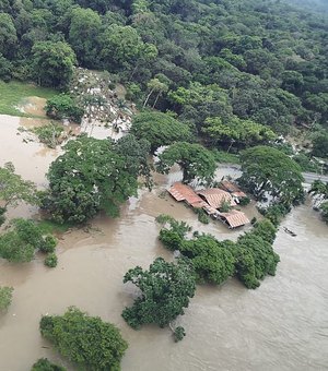 Doe o que puder: veja como ajudar as vítimas da chuva na Bahia