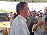 'todo mundo tem que comprar fuzil' Jair Bolsonaro