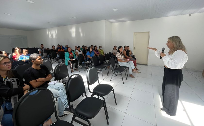 Assistência Social de Branquinha promove formação continuada para os profissionais