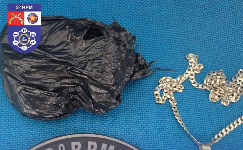 Suspeito é preso por tráfico de drogas em Murici durante ação do 2º BPM