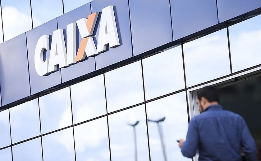 Caixa suspende cobrança de Pix para pessoa jurídica