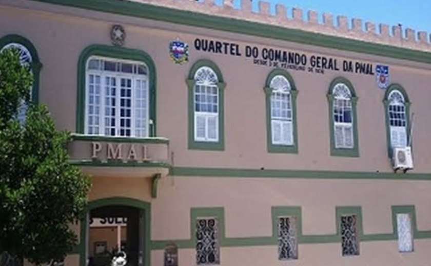 Tenente da PM-AL é preso por enviar fotos íntimas a colega de trabalho