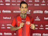 Sem estrear, zagueiro Victor Ramos deixa o elenco do CRB