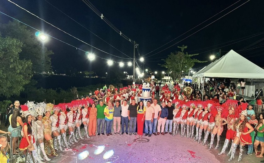 Branquinha celebra 64 anos com entregas de obras, fardamento e programa social