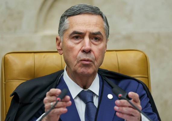Ministro do STF autoriza enfermeiros a auxiliar aborto legal e proíbe punição